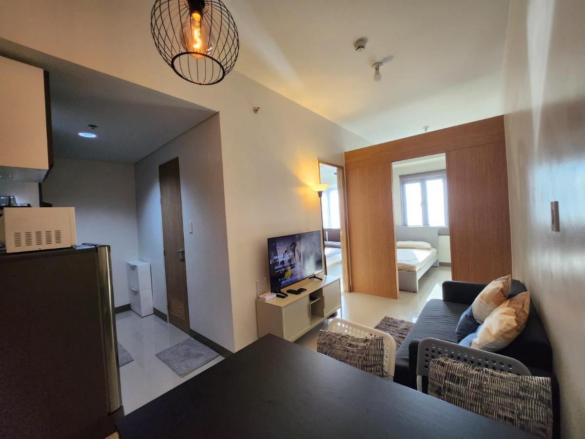 Bloom Residences Condo 2Br Manila Bagian luar foto